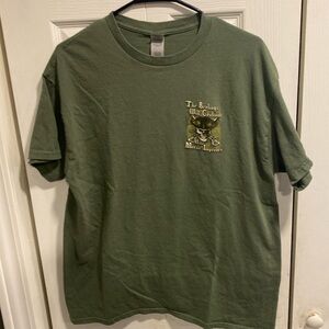 Mens Gildan  Pirates Voyage graphic tee